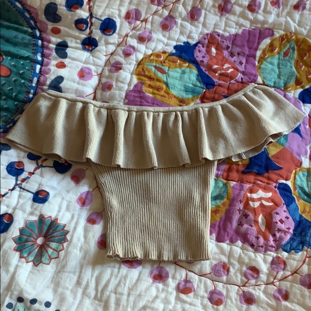 Forever 21 Cream Off-the-Shoulder Top (small)